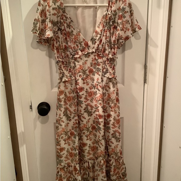 Dress floral, size small - Picture 3 of 3